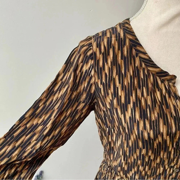Elizabeth & James Paulina 100% Silk Abstract Print Shirt Dress Size 4 - Picture 4 of 13